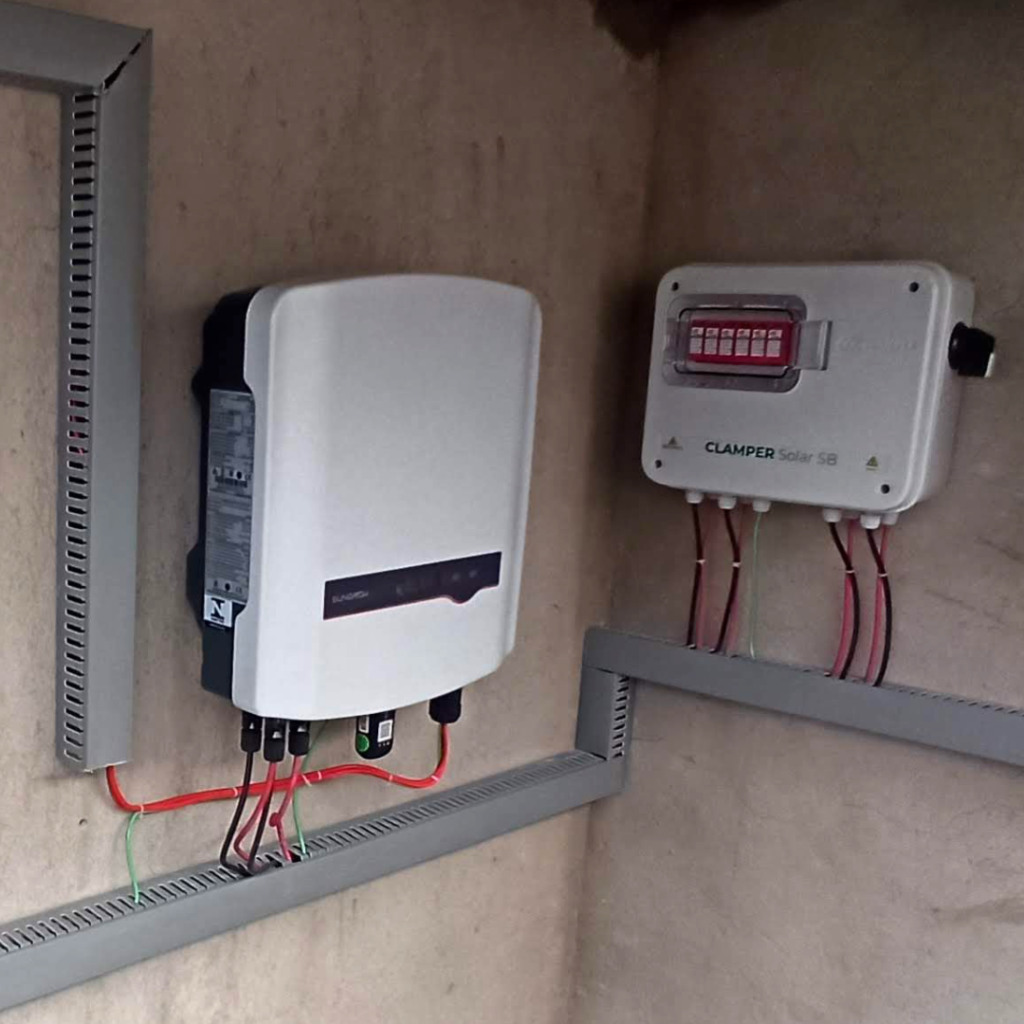 INLUZ ENGENHARIA - CASA CARIACICA 1